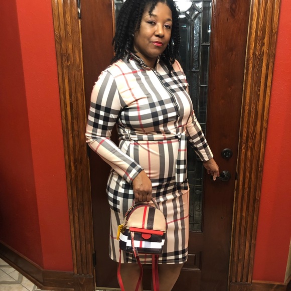 🆕 Mini  plaid fanny pack - Picture 3 of 7